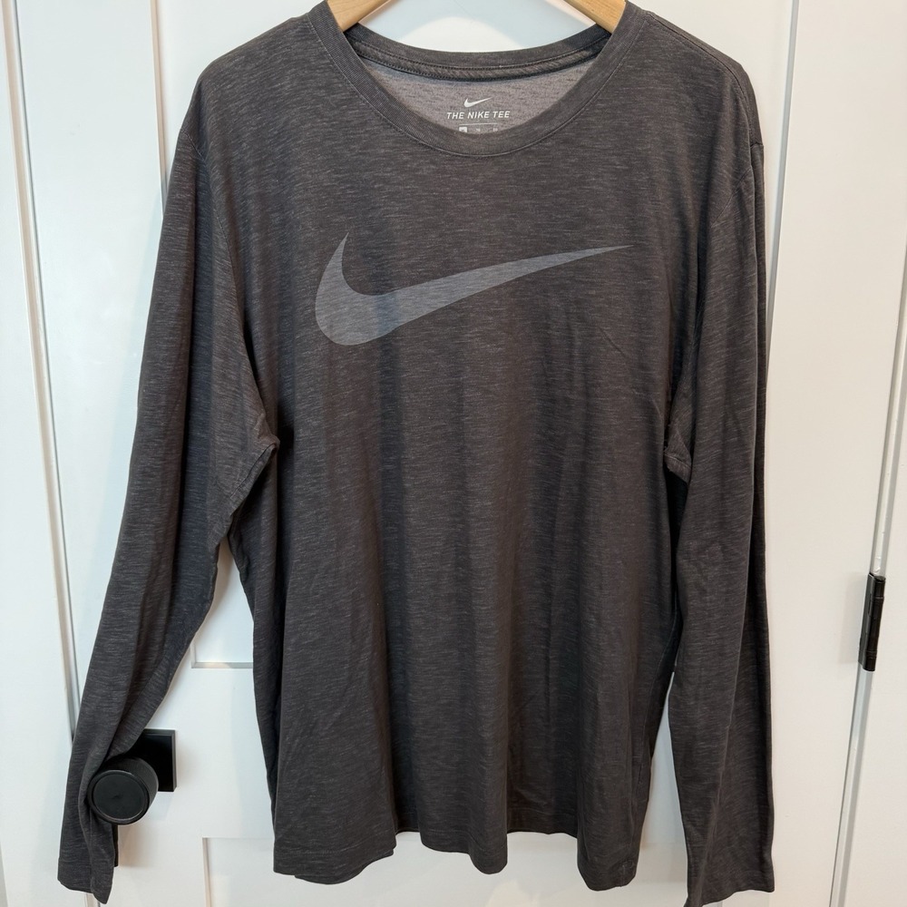 Nike Mens Charcoal Gray Dri-Fit Long Sleeve Activewear Pullover T-Shirt Size XL